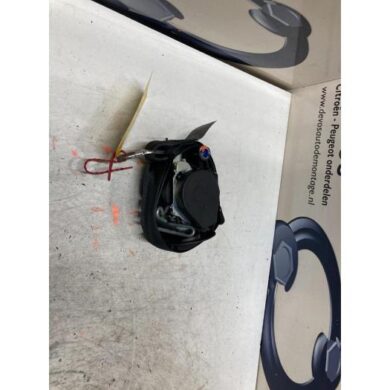 Peugeot 308 1.6 VTI 16V Gordelspanner rechts 2010 8975K5