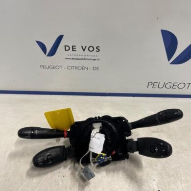 Citroen Berlingo 1.6 BlueHDI 100 Steering column stalk 2018 98200131XT