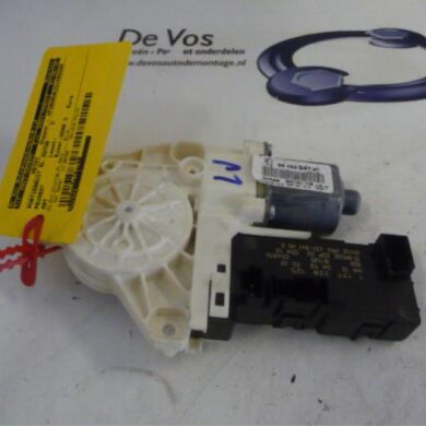 Peugeot 407  Raammotor Portier 2006 9221Z1