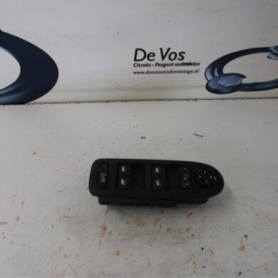 Peugeot 308  Combischakelaar ramen 2008 649026