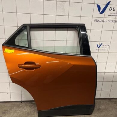 Peugeot 2008 1.2 VTi 12V PureTech 100 Rear door 4-door, right 2020 9831048080