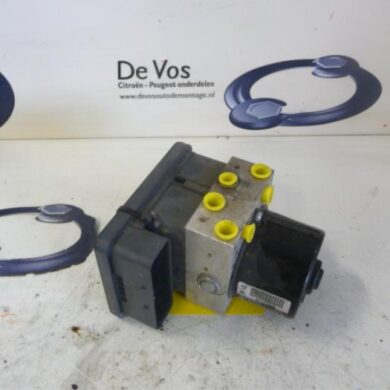 Citroen DS3  ABS Pomp 9HR-9HR9H05 2011 1607010680-1607010480