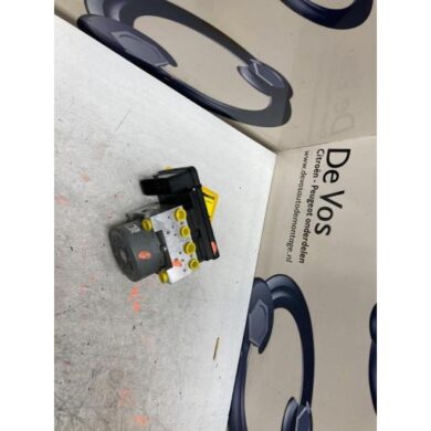 Opel Corsa 1.2 Turbo 12V 100 ABS Pomp HNK 2021 1673650380-1682605380-9839933880