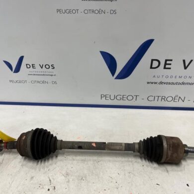 Opel Corsa 1.2 Turbo 12V 100 Aandrijfas links-voor HNE-HN05 2021 9825391080-1647577280 20V256