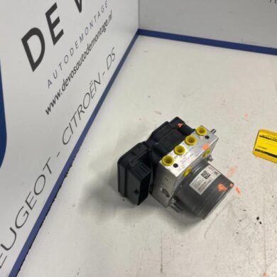 Opel Astra  ABS Pomp HN09 2023