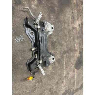 Peugeot 3008 1.2 12V e-THP PureTech 130 Subframe HNS-HN05 2021 9808812580