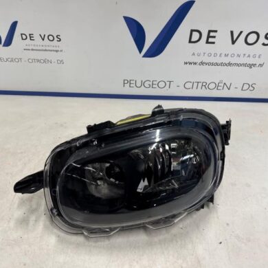 Citroen C3 1.2 12V e-THP PureTech 110 Koplamp links 2018 9820059680