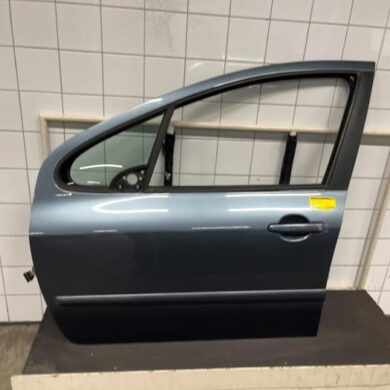 Peugeot 307 1.6 16V Portier 4Deurs links-voor 2006 9002S8