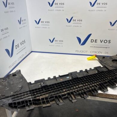 Peugeot 308  Beschermplaat bodem 2022 9835411980