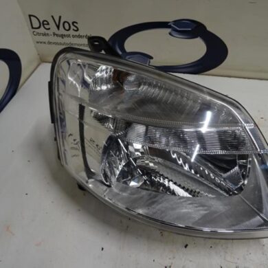 Peugeot Partner 1.6 HDI 75 Koplamp rechts 2012 6205AW