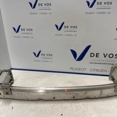 Opel Grandland X  Front bumper frame 2021 9824513780