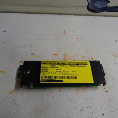 Peugeot Partner 1.6 HDI 75 Display Interieur 9HW 2012 6155JF