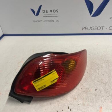 Peugeot 206 1.6 16V Achterlicht rechts 2005 6351S1