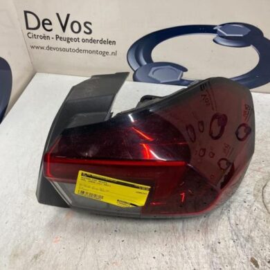 Opel Corsa 1.2 Turbo 12V 100 Achterlicht rechts 2021 9829317280