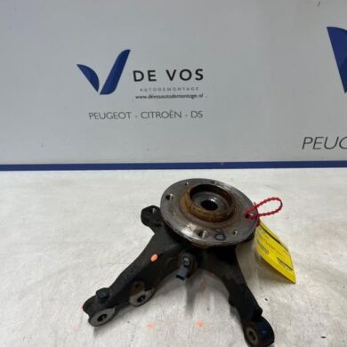 Opel Corsa 1.2 12V 75 Fusee rechts-voor 2023 9826779780