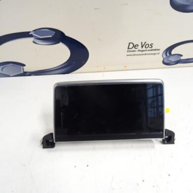 Peugeot 3008  Display Interieur YHZ-YHZYH01 2019 9830424280