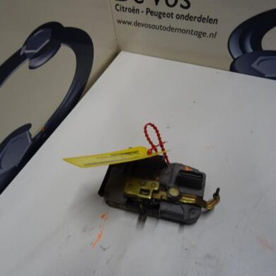 Citroen C8 3.0 V6 24V Deurslot Mechaniek 4Deurs links-voor 2004 9135L4