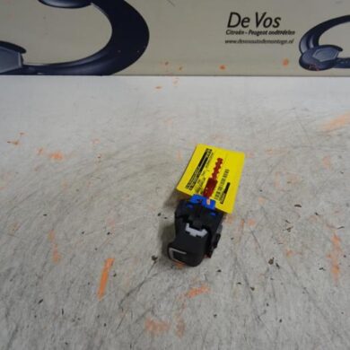 Opel Grandland X  Handrem schakelaar HNS-HNSHN05 2020 YP000044YX