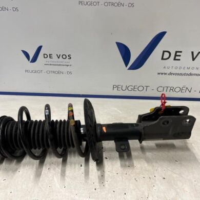 Peugeot 5008 1.2 12V e-THP PureTech 130 Front shock absorber rod, left 2022 9819718680
