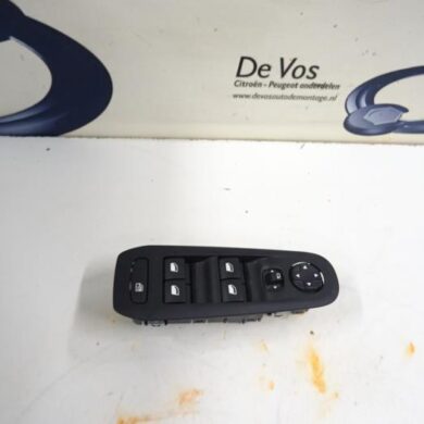 Peugeot 308  Combischakelaar ramen 2015 96788281ZD