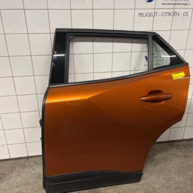 Peugeot 2008 1.2 VTi 12V PureTech 100 Portier 4Deurs links-achter 2020 9831048680
