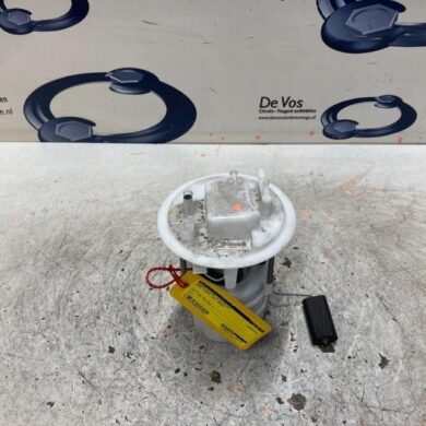 Opel Corsa 1.2 12V 75 Brandstofpomp Elektrisch HMH 2020 9823470180