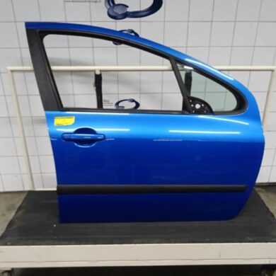 Peugeot 307 1.6 16V Portier 4Deurs rechts-voor 2001 9004S7