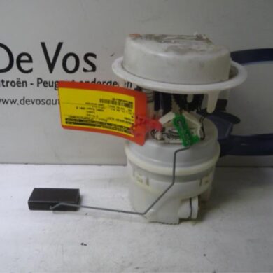 Citroen C5 2.0 16V Brandstofpomp Elektrisch RFN 2001 1525KJ