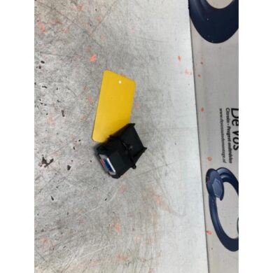 Peugeot 2008 1.2 VTi 12V PureTech 130 Camera voorzijde 2020 9838187180-1681924980