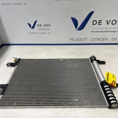 Peugeot 3008 1.2 12V e-THP PureTech 130 Air conditioning radiator HNS 2021 9817275680