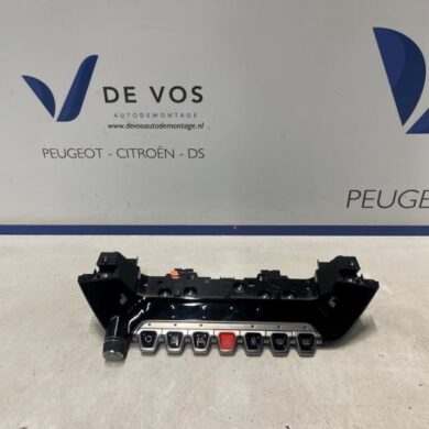 Peugeot 208 1.2 Vti 12V PureTech 100 Kachel Bedieningspaneel 2021 98432307XU