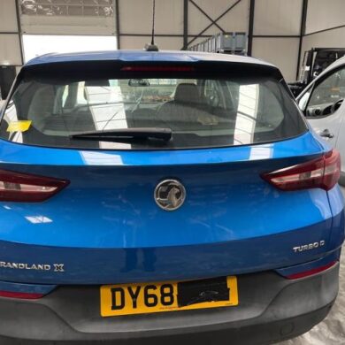 Opel Grandland X 1.6 CDTi 120 Achterklep 2018 YP00024780