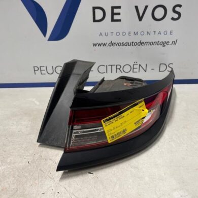 DS Automobiles DS3 Crossback 1.2 12V PureTech 130 Taillight, right 2021 9827059380