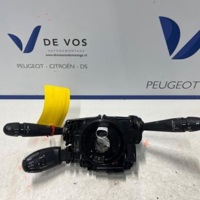 Citroen C3 Aircross 1.2 e-THP PureTech 110 Combischakelaar Stuurkolom 2024 98556632ZD