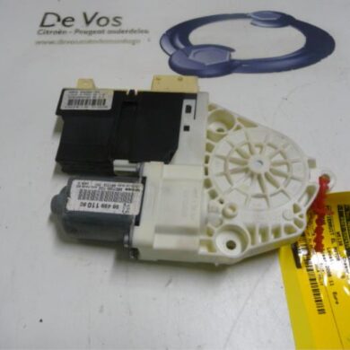 Peugeot 307 1.6 16V Raammotor Portier 2006 9222S4-9222CF