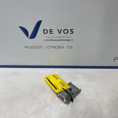 Opel Corsa 1.2 12V 75 Camera voorzijde 2022 9842997780-1685402380-1692667180