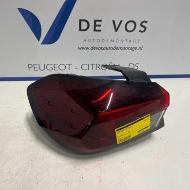 Opel Corsa 1.2 12V 75 Achterlicht links 2022 9829317380