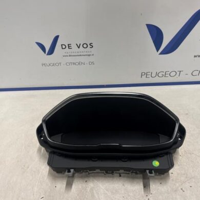 Peugeot 5008 1.2 12V e-THP PureTech 130 Kilometerteller KM 2022 9845245180