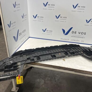 Peugeot Expert 2.0 Blue HDi 150 16V Beschermplaat bodem 2022 9808501880