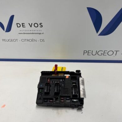 Peugeot 206 1.6 16V Zekeringkast 2002 6500Y3-6500Y1