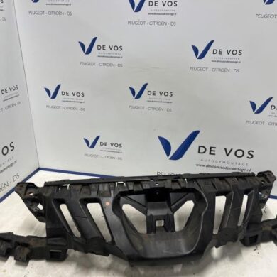 Peugeot 308 1.6 VTI 16V Front panel 2010 7416F8