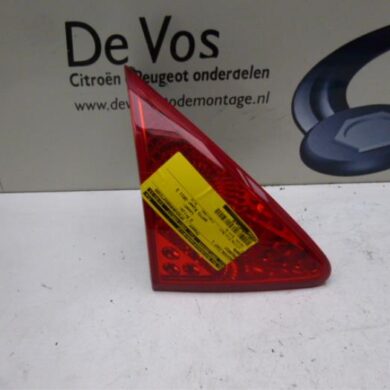 Peugeot 3008 1.6 HDiF 16V Achterlicht links 2011 6350HE