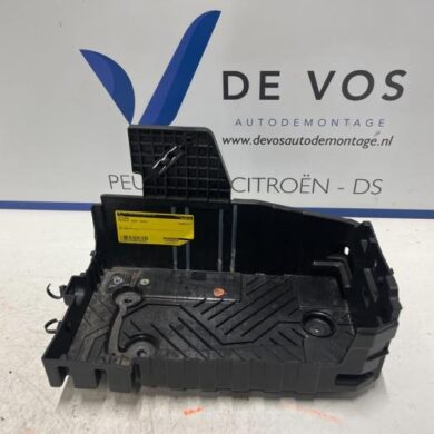 Peugeot 2008 1.2 VTi 12V PureTech 130 Accubak 2022 9823533180