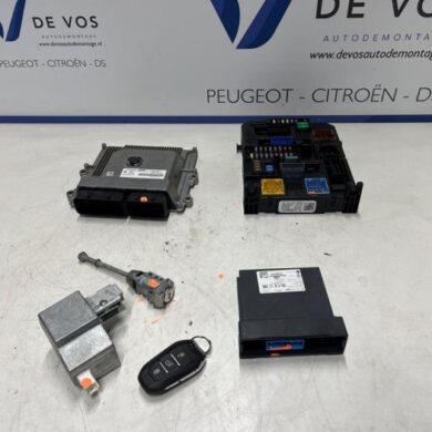 Peugeot 2008 1.2 VTi 12V PureTech 130 Computer Motormanagement HNS-HN05 2024 9851418180-1691498980