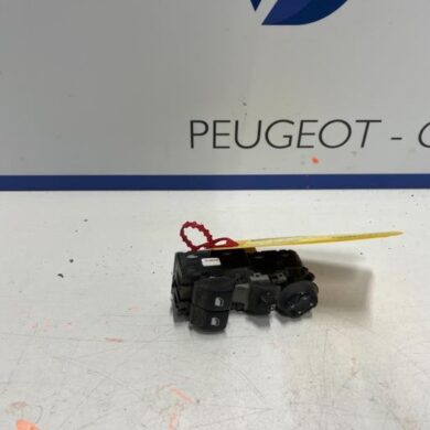 Peugeot Expert 2.0 Blue HDi 120 16V Combischakelaar ramen 2018 96783350ZD