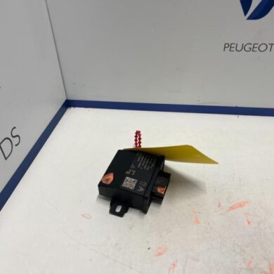 Peugeot 2008 1.2 VTi 12V PureTech 130 Computer Diversen HNS 2022 9850153580