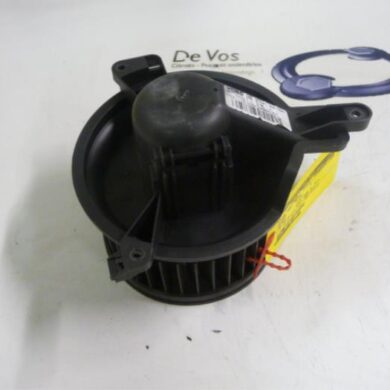Peugeot Partner 1.6 HDI 75 Kachel Ventilatiemotor 2008 6441R4