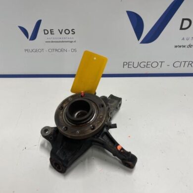 Peugeot 3008  Fusee links-voor 2021 1647857480