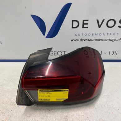 Opel Corsa 1.2 12V 75 Achterlicht rechts 2019 9829317280