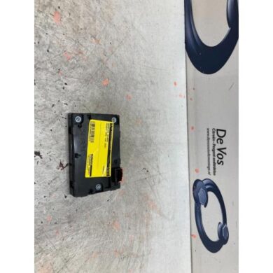 Peugeot 2008 1.2 VTi 12V PureTech 130 Draadloze oplader 2020 9813403280